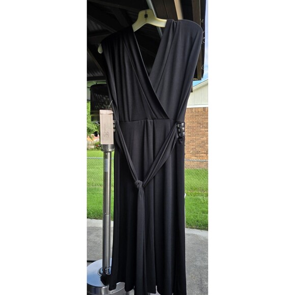 Roulette Black Studded V-Neck Dress Size XL Cap Sleeves NWT Grommet Dress - Picture 4 of 4